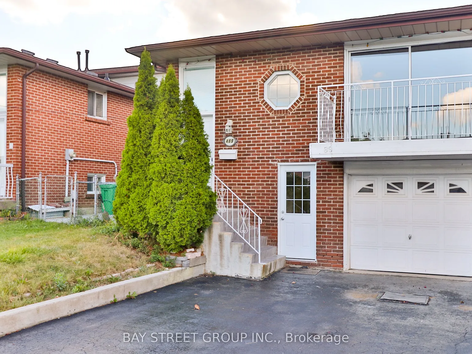 3 bed, $2,900 — Photo 1