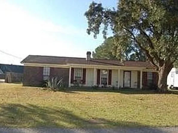 6731 Browder Dr, Theodore, AL 36582