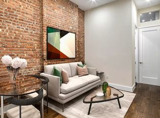 244 W 22nd St #1, New York, NY 10011