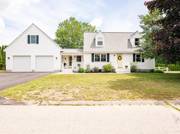 477 Stockdale Circle, Rollinsford, NH 03869