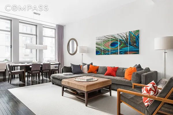 Sold by Compass | media 1
