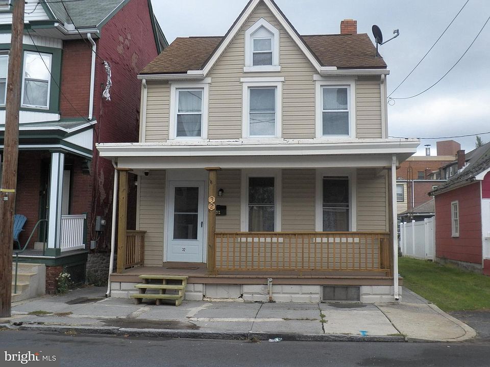 1st image of 32 S 4th St