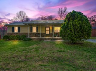 114 Saddle Club Rd, Trenton, GA 30752