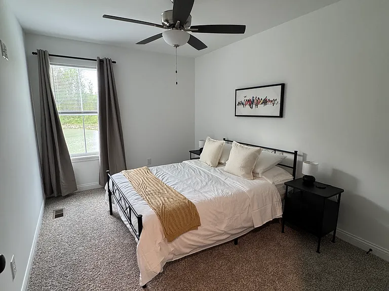 2087 Aster Dr — Photo 8