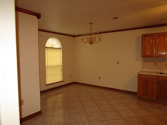 5th image of 1892 Timberwood Dr