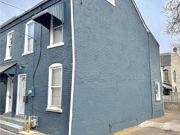 3rd image of 35 Spruce St