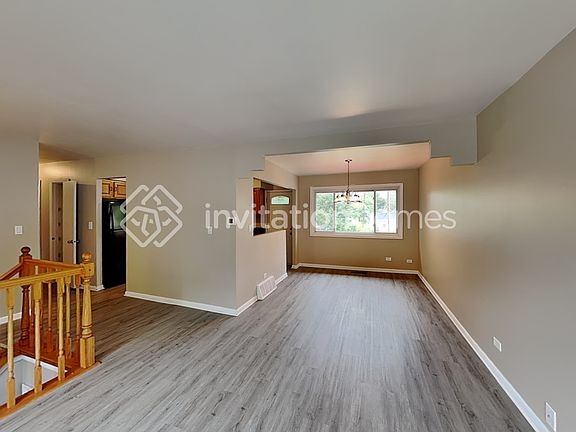 5th image of 8124 Leawood Ln