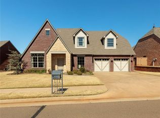 2841 Silvercliffe Dr, Edmond, OK 73012