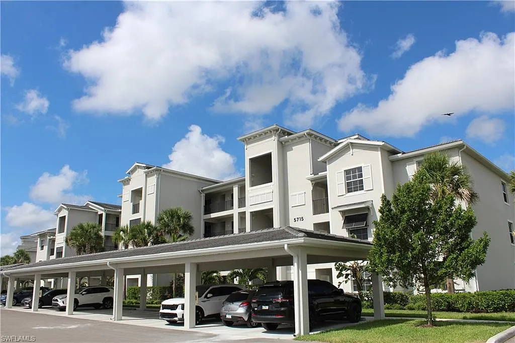 2 bed, 2.0 bath, 1154 sqft, $2,095 — Photo 1