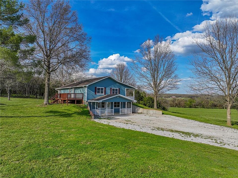 1st image of 5855 SE 981 Pvt Rd