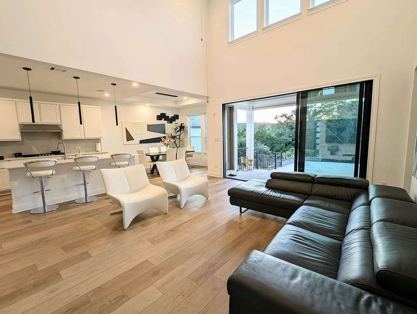 Luxurious 4BR House in the Travisso community. — Photo 3