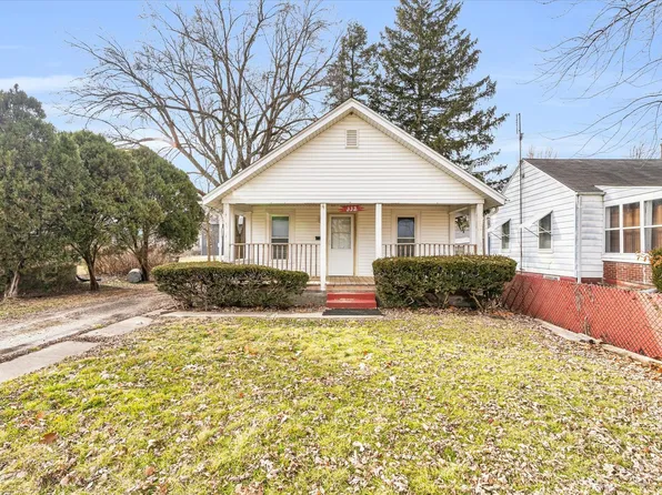 332 S Chanute St, Rantoul, IL 61866