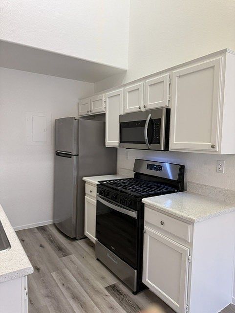 1st image of 809 Desert Oak Ct #0