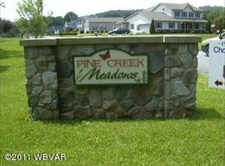 62 Woodside Cir, Jersey Shore, PA 17740