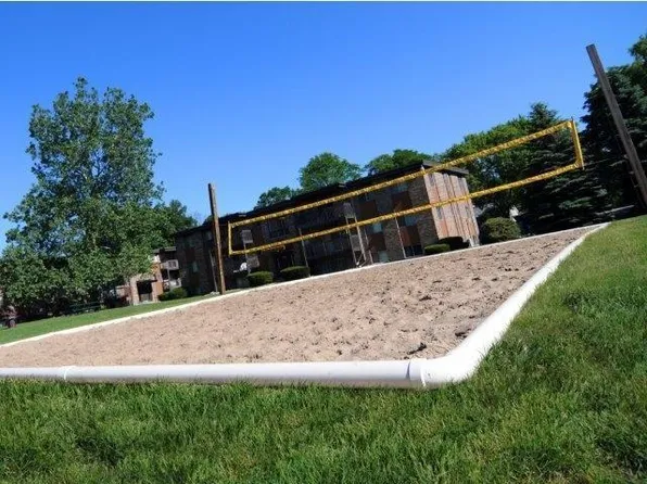 Abbott Pointe Apartments, 204 E Pointe Ln #0590b6f30, East Lansing, MI 48823