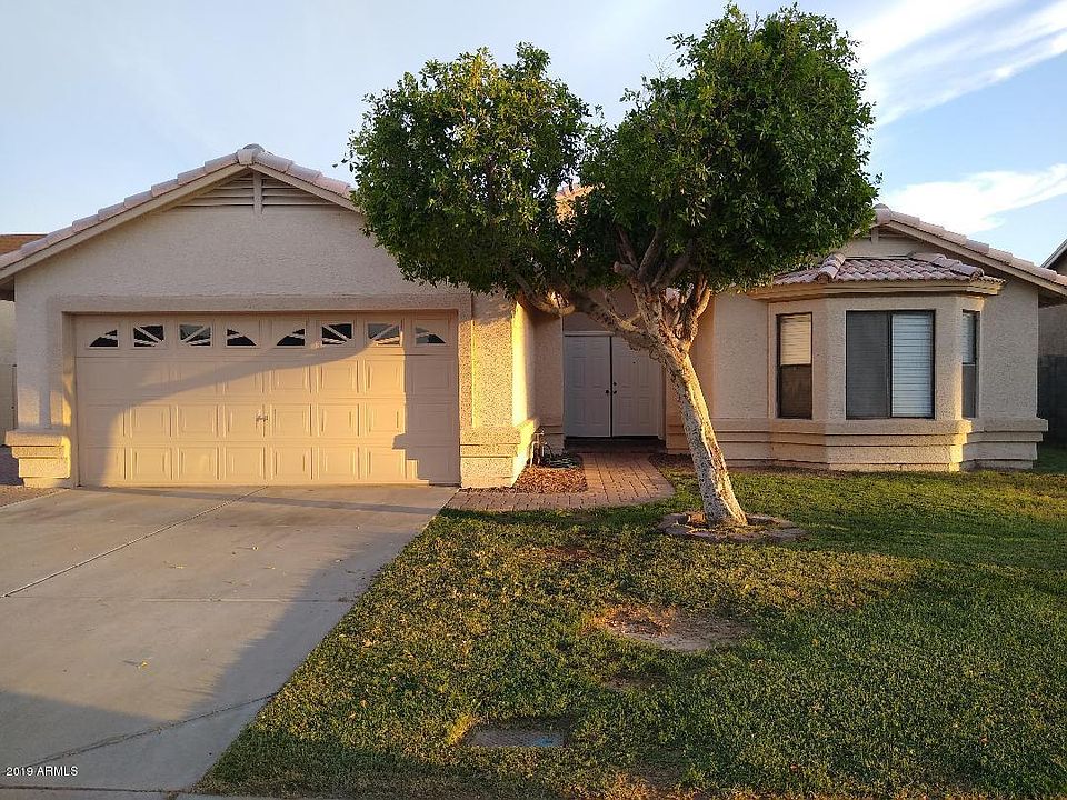 1st image of 7403 W Medlock Dr