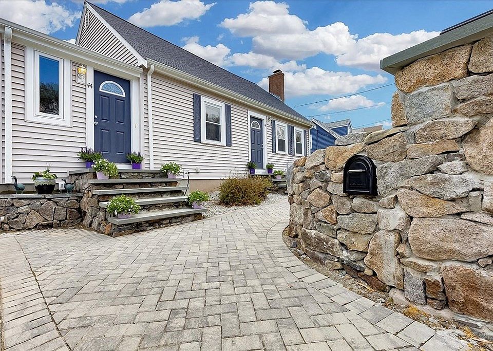 44 Grove St, Quincy, MA 02169 Zillow