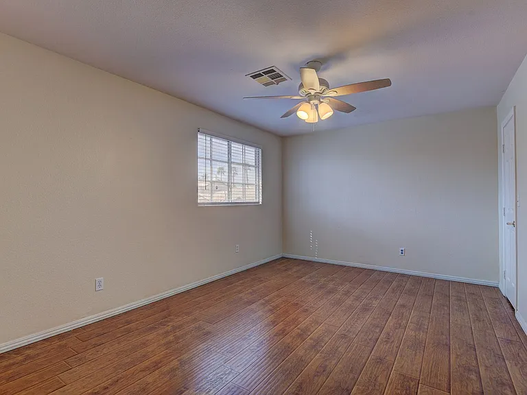 7928 Villa Finestra Dr — Photo 21