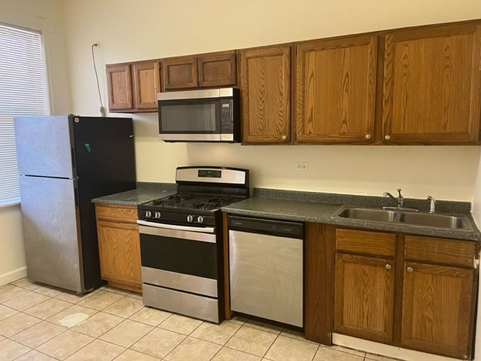 1st image of 735-37 S Western Ave #2S