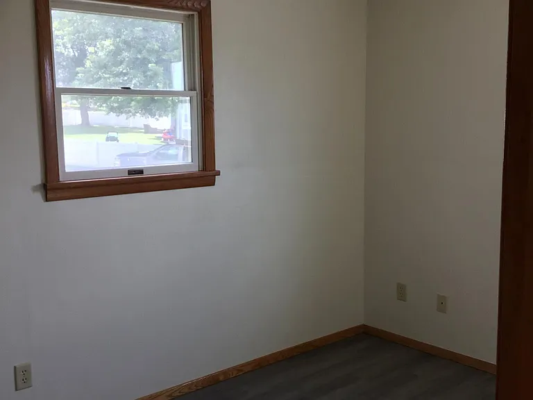122 Reserve Rd — Photo 7