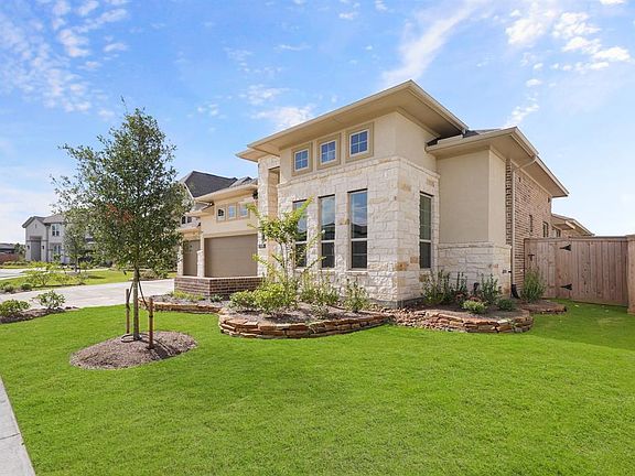 4th image of 21315 Blue Wood Aster Court