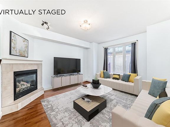 2nd image of 1921 W 30th St SW #2