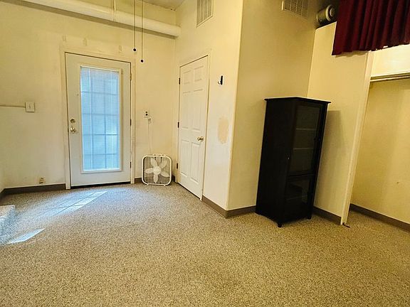5th image of 3273 Cache Way #4
