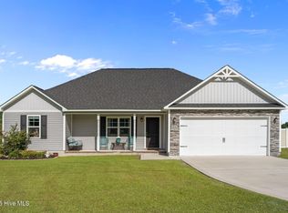 1830 Riggs Rd, Maysville, NC 28555