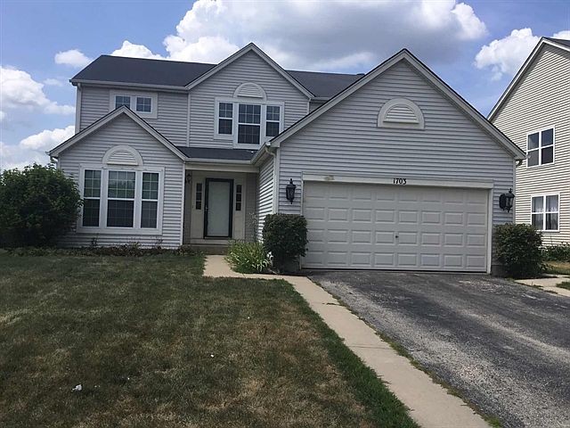1st image of 1703 Tall Oaks Dr