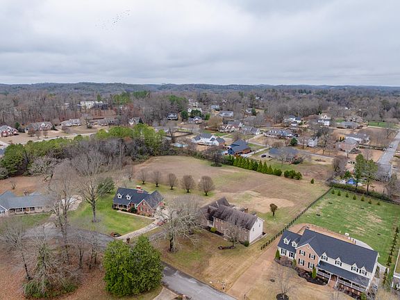 4th image of 8345 Heron Cir