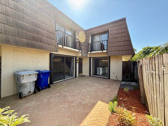 4th image of 1166 6th Ave #10
