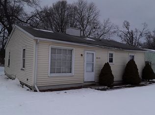 2213 Bergan St, South Bend, IN 46628
