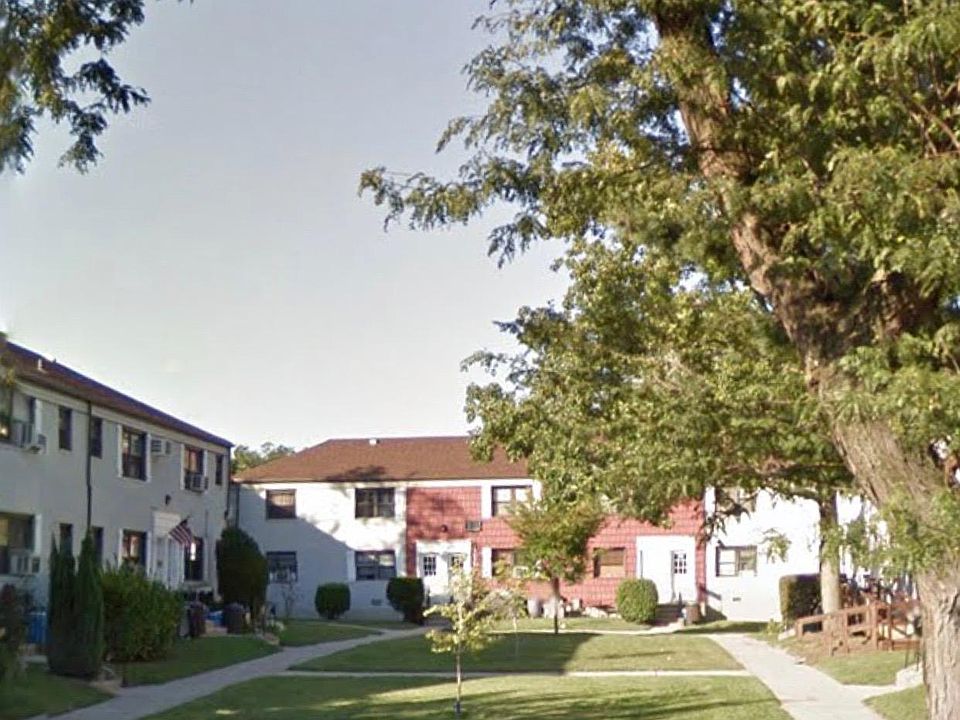 1st image of 6915 136th St