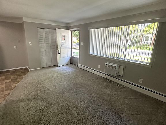 2nd image of 2444 2nd St #11207509