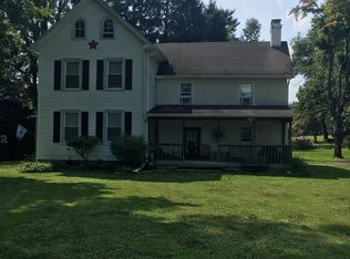 30 Vernon Ln, Garnet Valley, PA 19060