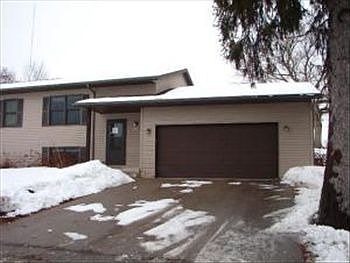 1st image of 17138 Fairview St