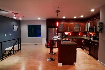 2nd image of 154 W Wolfe St #103