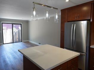 297 Oak Ave #301F, Redwood City, CA 94061