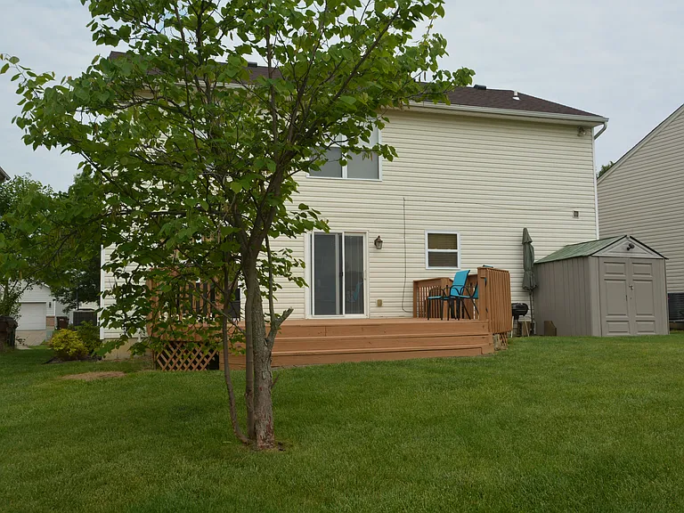 979 Kemper Meadow Dr — Photo 35