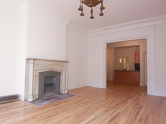 2nd image of 343 W 20th St APT 3