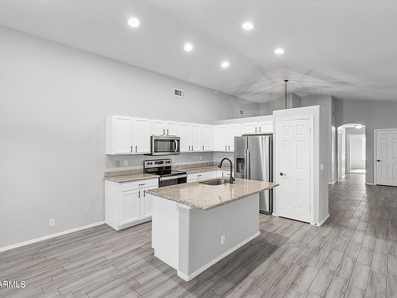 4th image of 9254 E MILAGRO Avenue