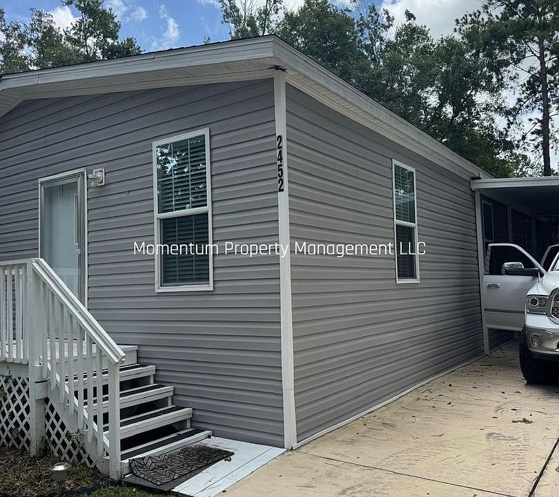 1st image of 2452 Ayerswood Dr
