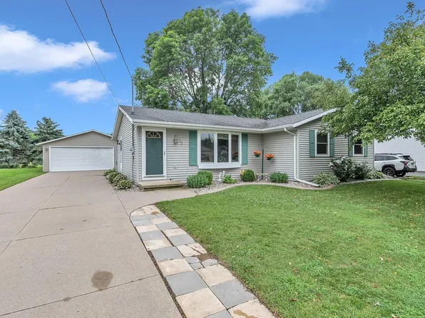 945 Marquette STREET, Menasha, WI 54952