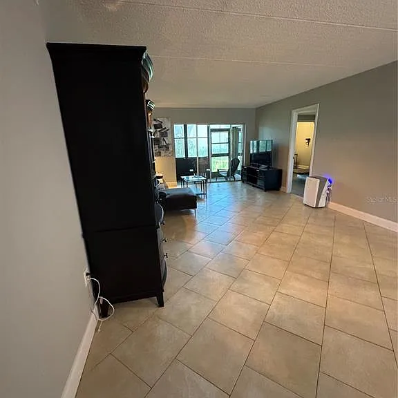 109 Pine Ct — Photo 8