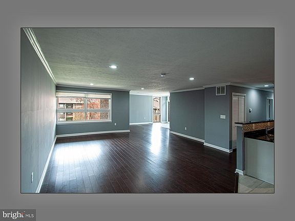 5th image of 7800 Hanover Pkwy APT 303