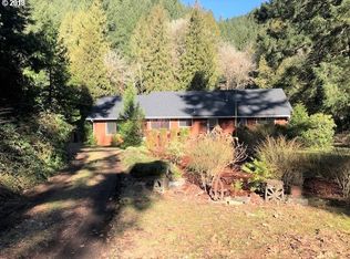 49625 McKenzie Hwy, Vida, OR