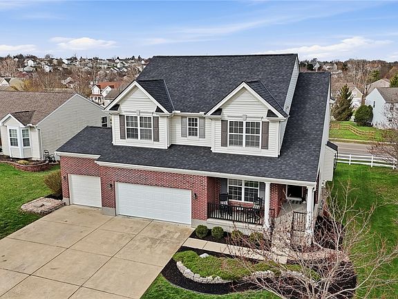 2nd image of 1155 Lake Field Dr