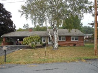 324 Cottage Pl, Lewistown, PA 17044