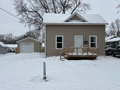 313 W 10th St N, Newton, IA, 50208
