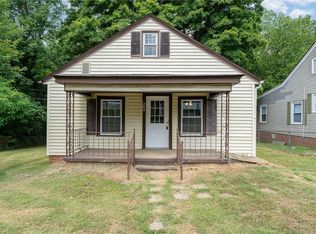 380 Parkway Dr, Yanceyville, NC 27379